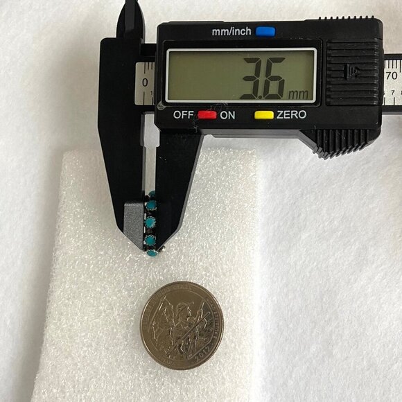 VTG Sterling Silver 925 Snake Eyes Round Turquoise Petit Point Ring Sz 5.75 - Picture 15 of 16